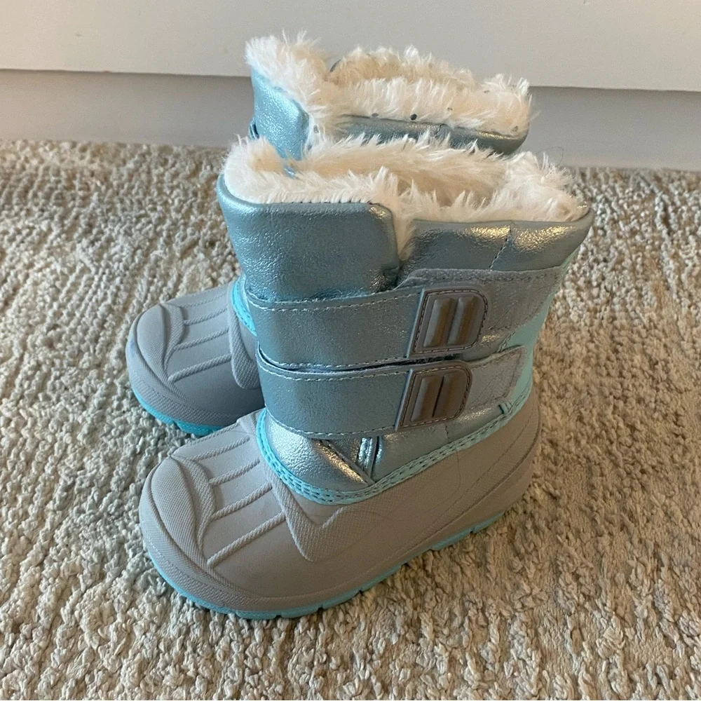 Cat & Jack Blue Gray Metallic Snow Boots Toddler Girl's Size 6 ThermoLite